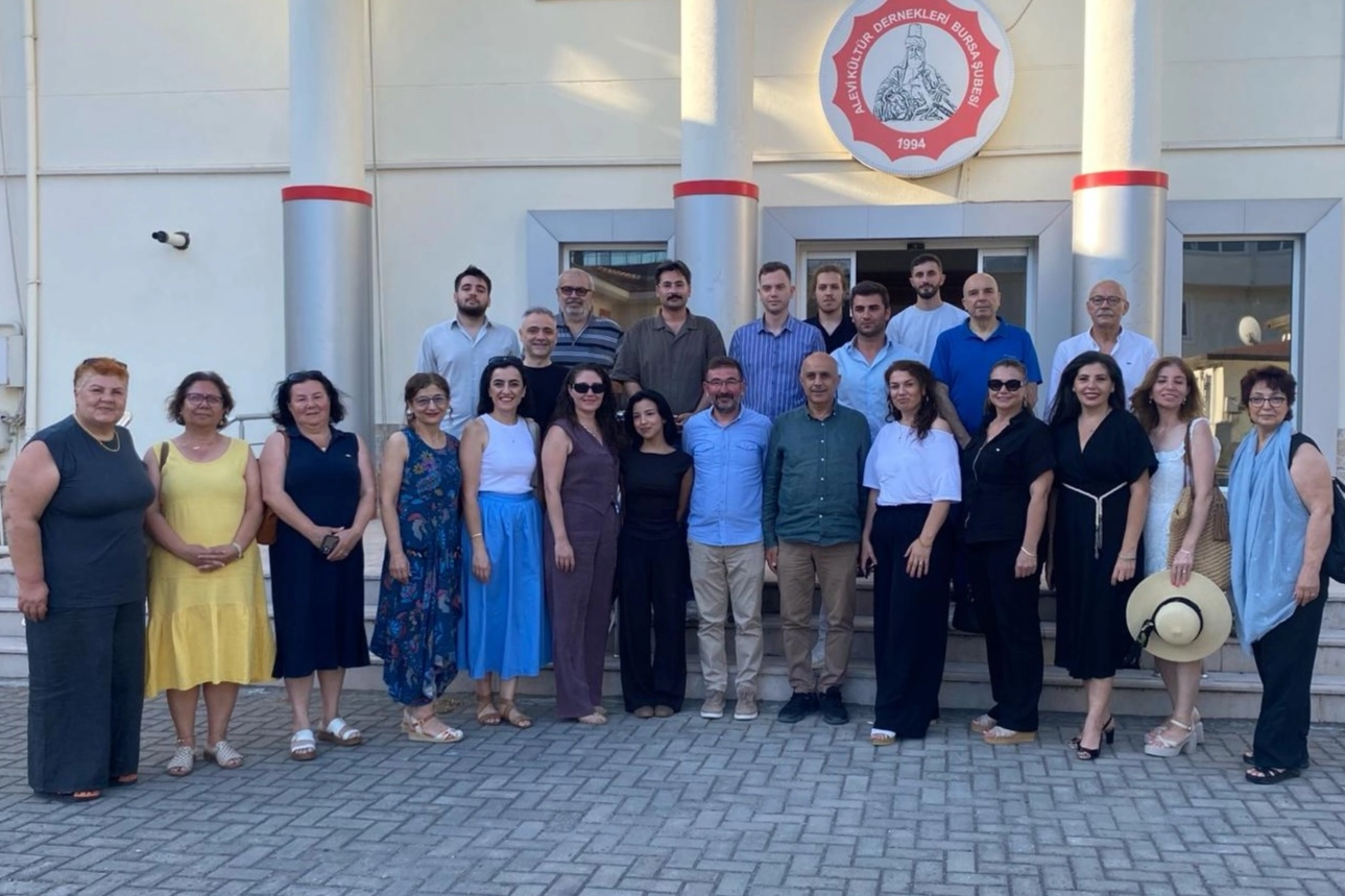 Z Doğa Derneği’nden Bursa Taşpınar Köyü’ne kütüphane desteği