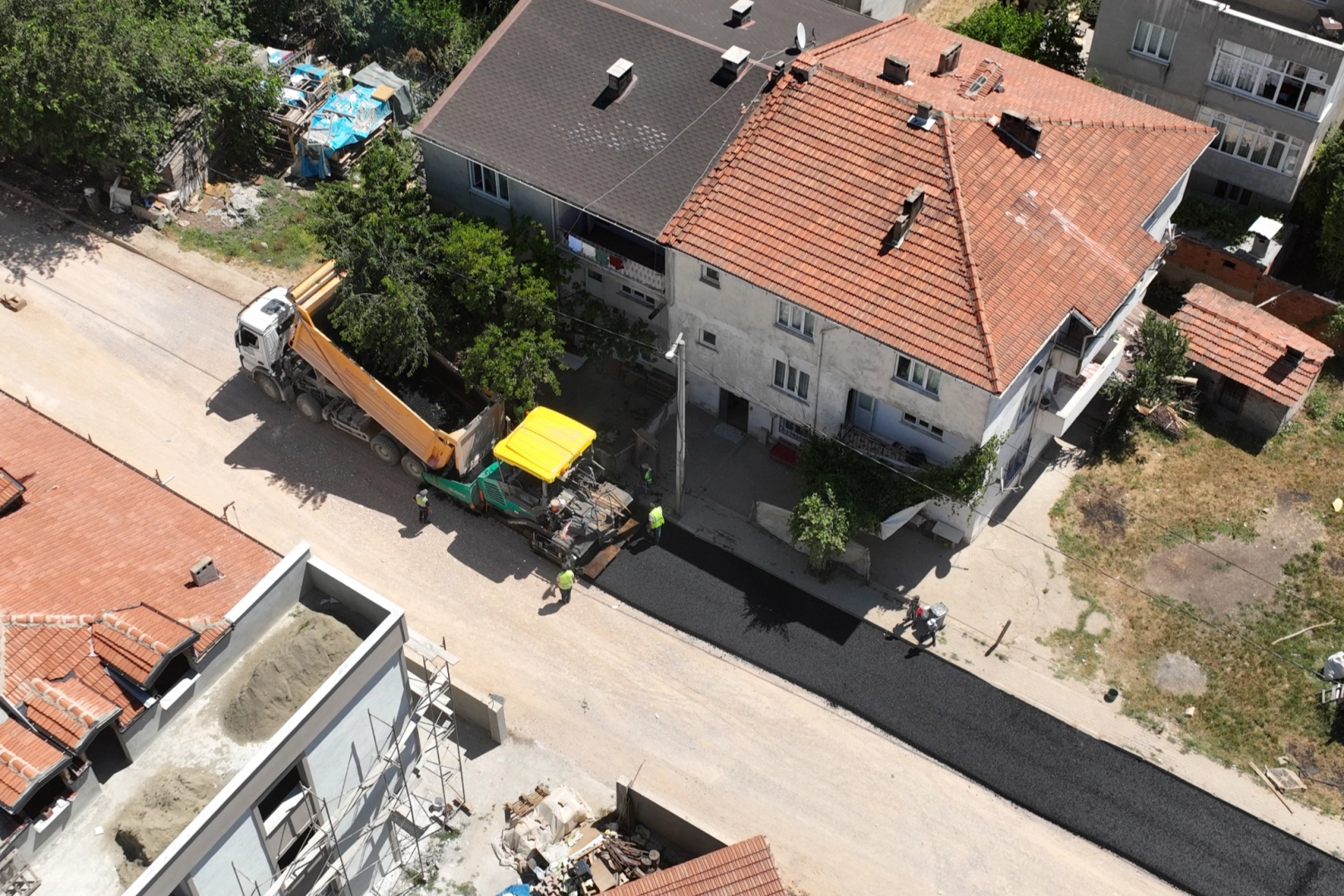 Bursa İnegöl'de yollar yenileniyor