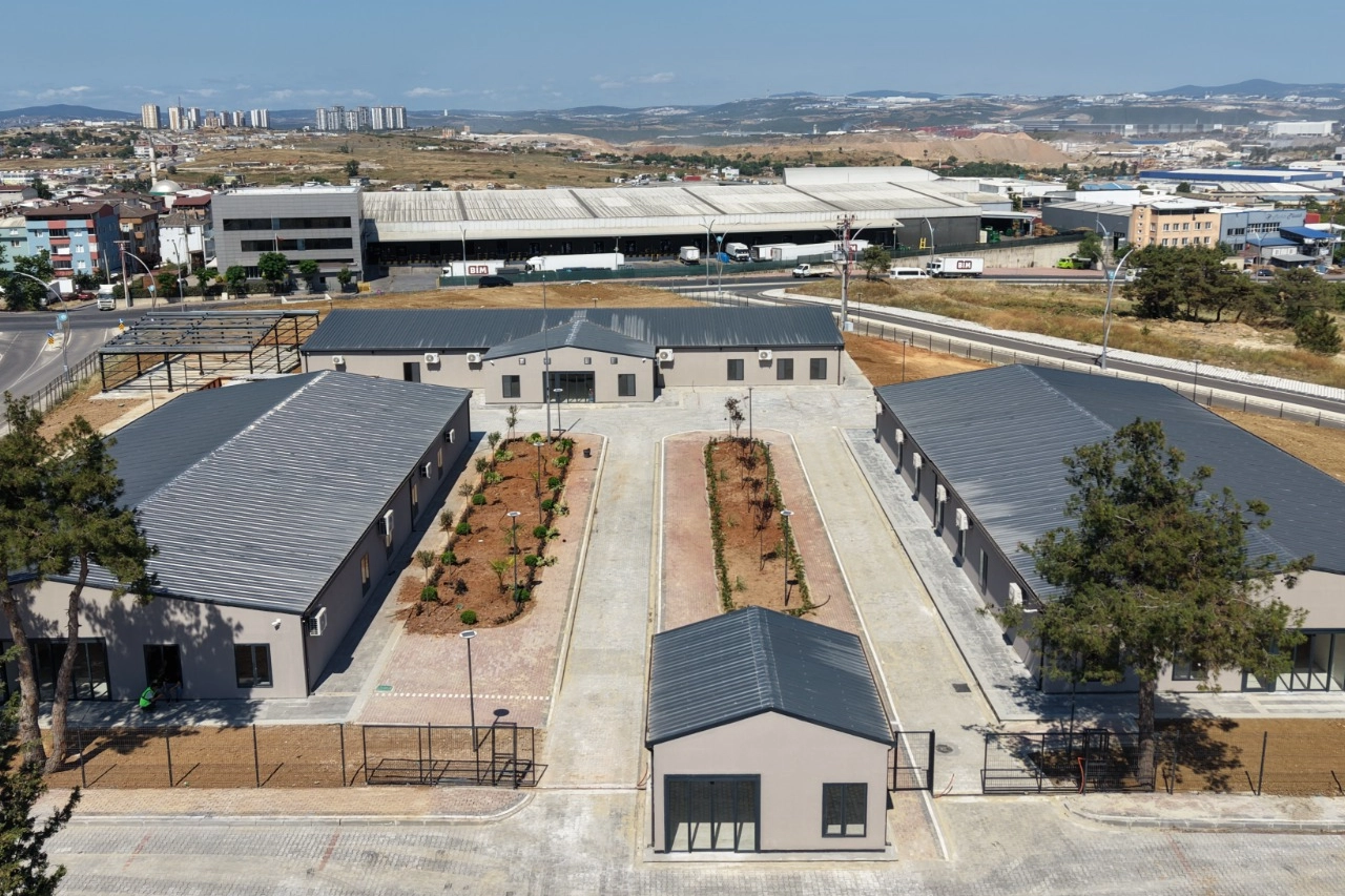 Kocaeli Gebze’de Geçici Kaymakamlık Binası incelendi