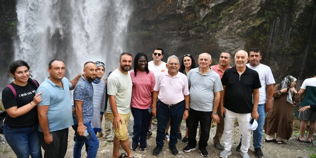 Memduh Büyükkılıç'tan 'turizm' mesajı